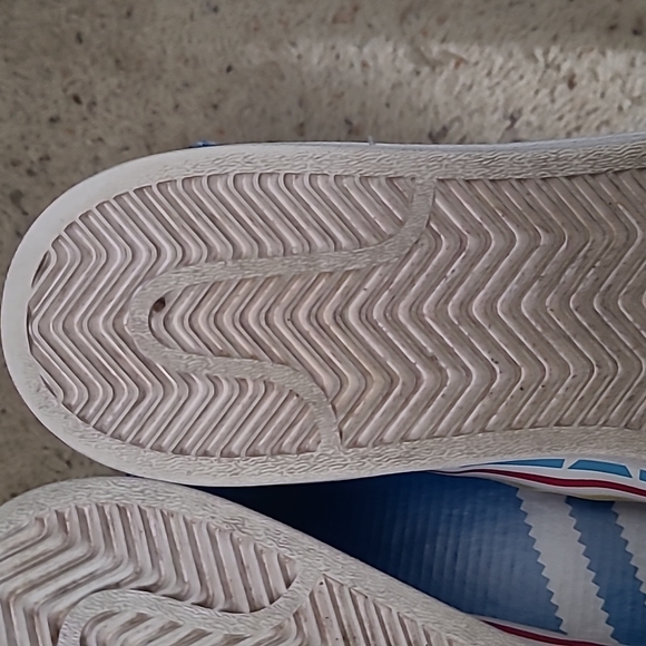 Adidas Superstar 11 mens fu9519 like new. - Picture 7 of 10